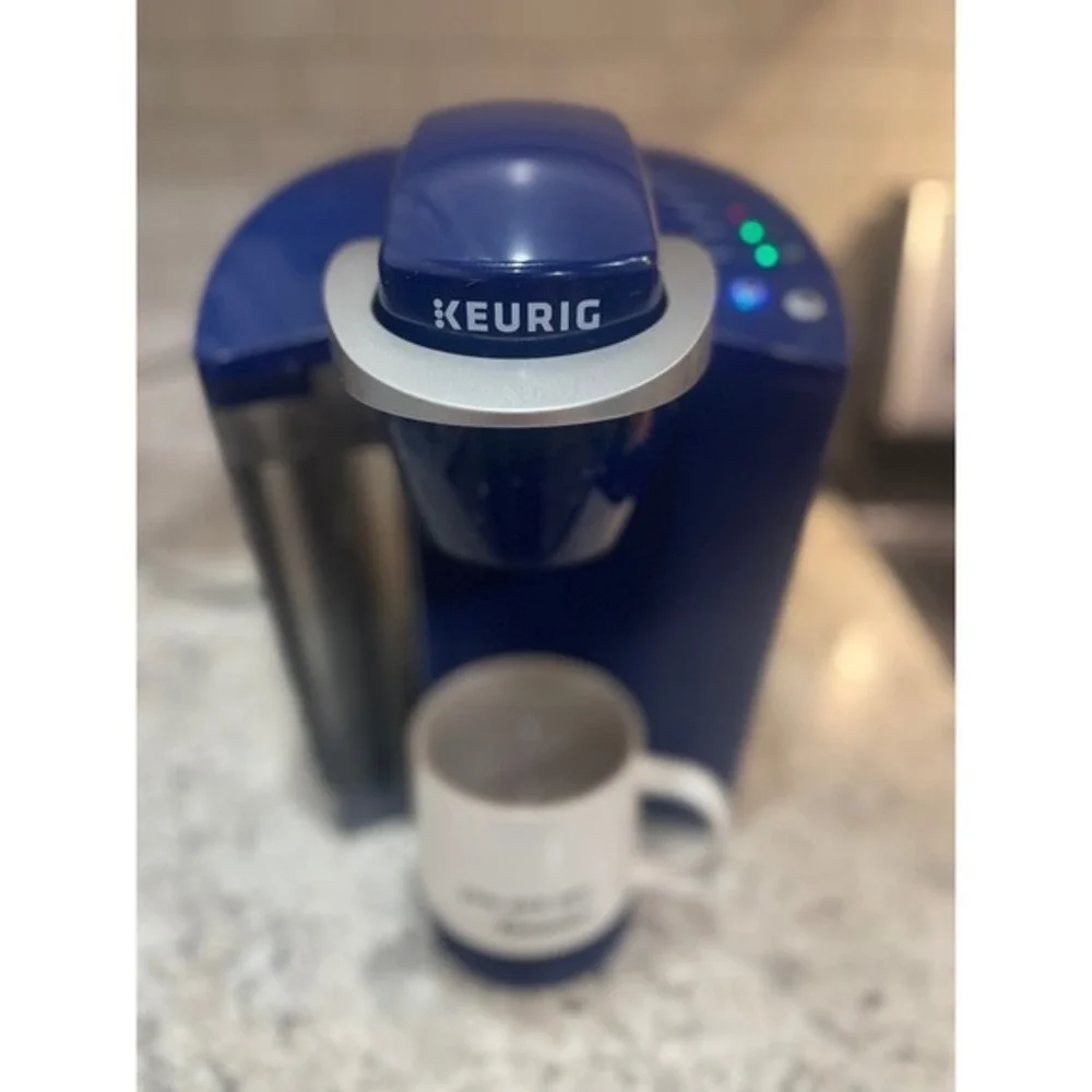 Keurig K-Classic Coffee Maker Unisex One Size Patriot Blue Excellent K-Cup Pod